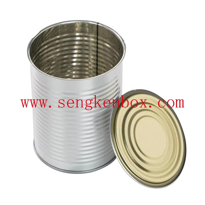 Empty metal tin can