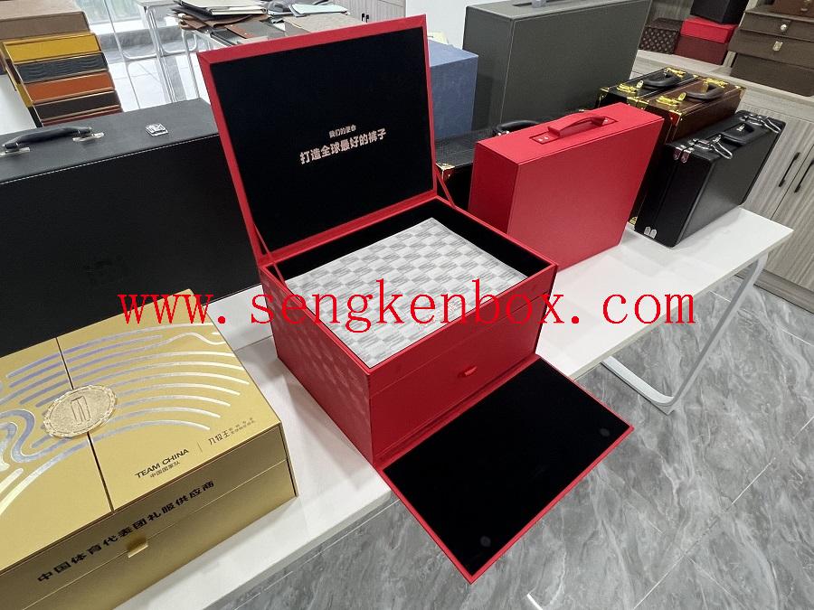 leather zipper box