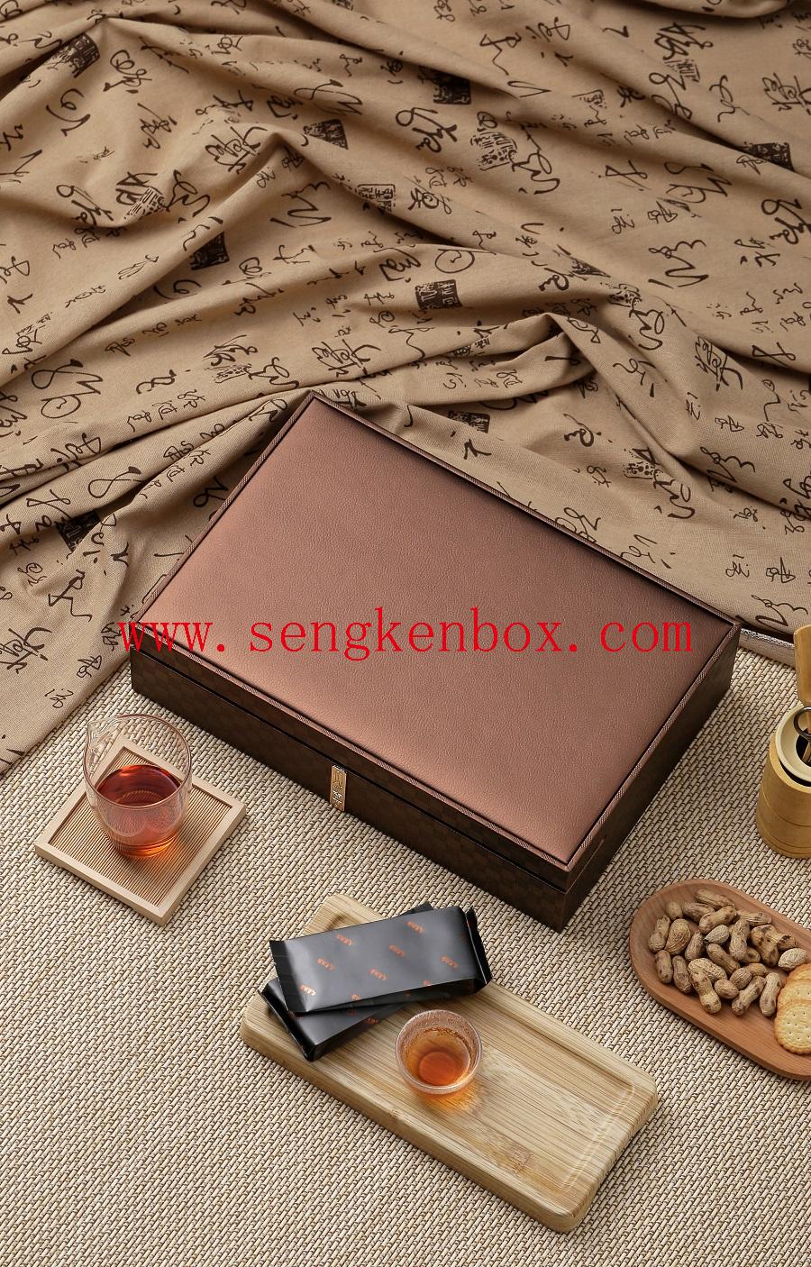 takeaway afternoon tea box