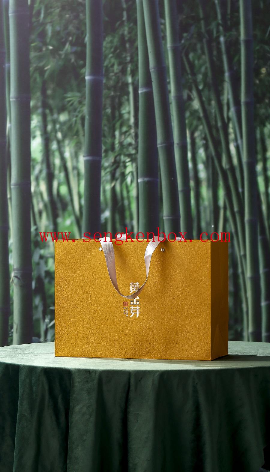 empty tea box