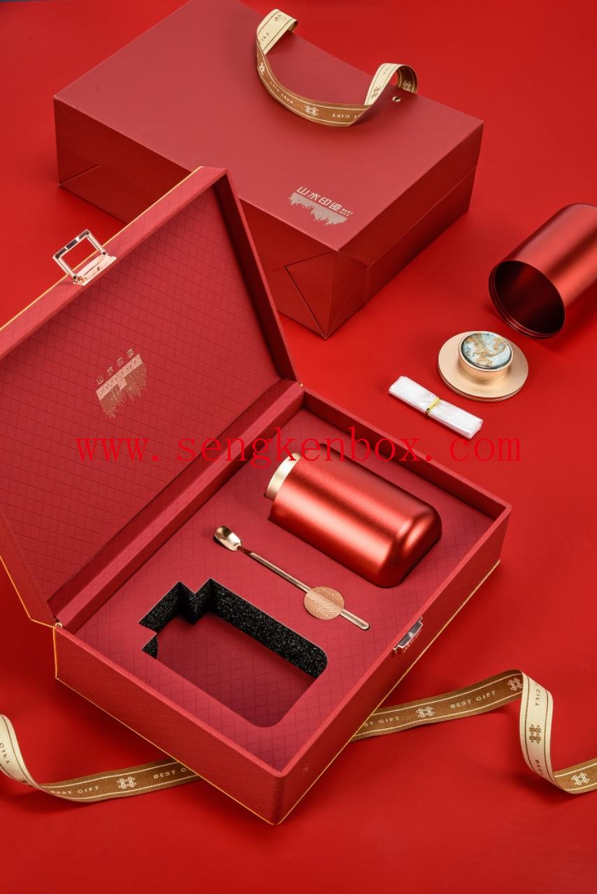 Leather-Clad Tea Box Leather-Clad Tea Box