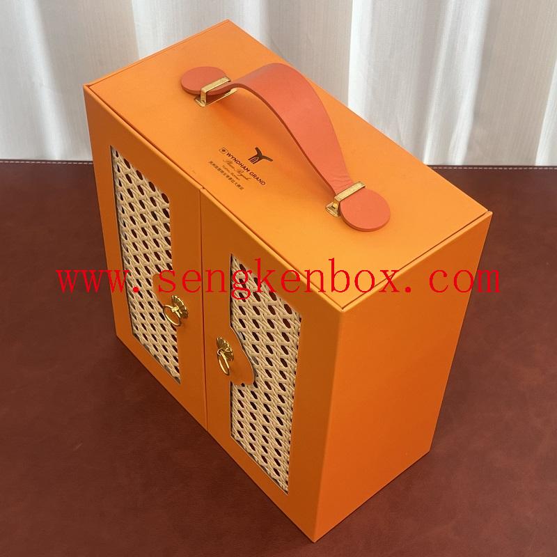Rattan hollow gift box