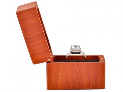 Ring Packaging Wooden Box With Magnet Switch