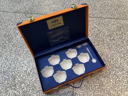 OEM and ODM Single Ring Octagonal Leather Box PU Cowhide Leather Boxing Gloves For Sale